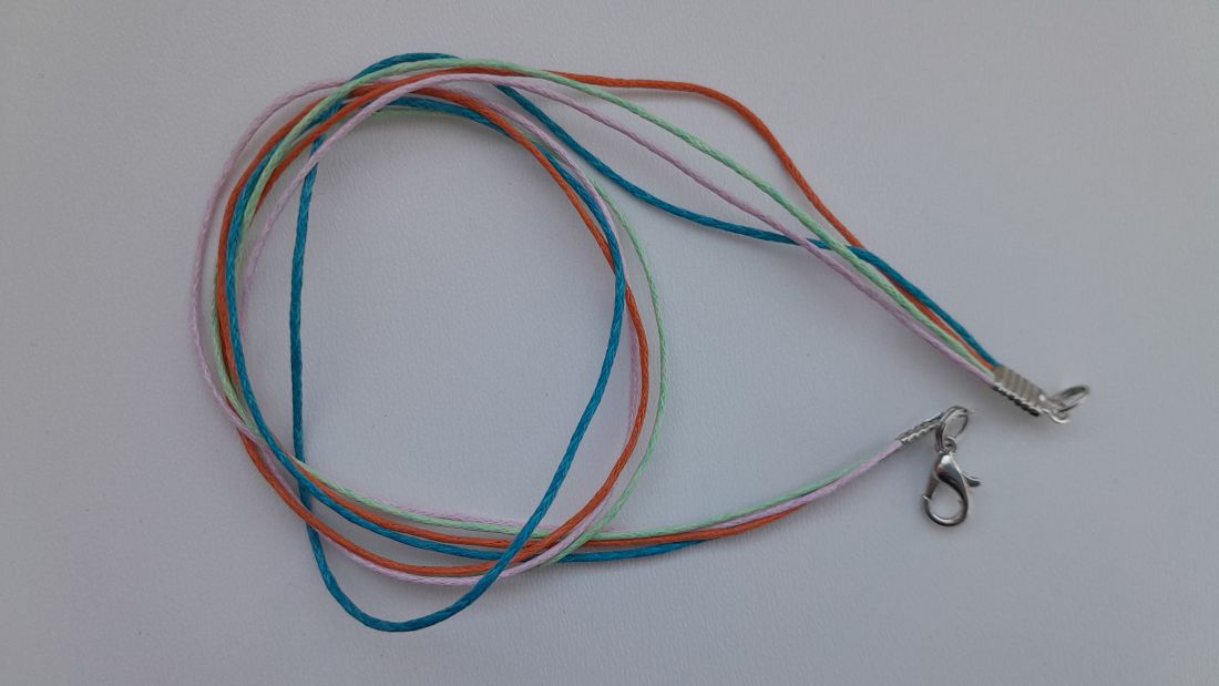 Viaszolt szálas nyaklánc alap - színes (1 db)